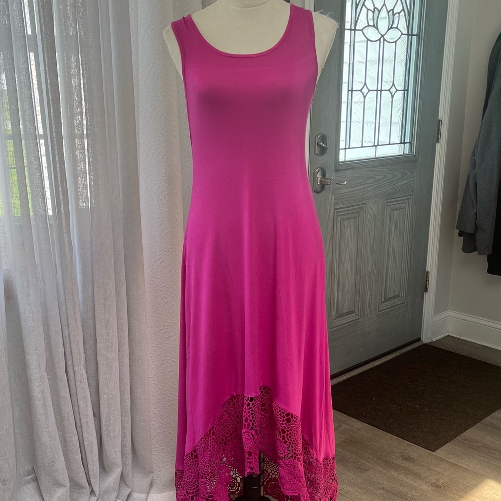💕💋🩷Brand New Kate & Mallory Full Length Fuschia Hi-low, Maxi Dress size xs